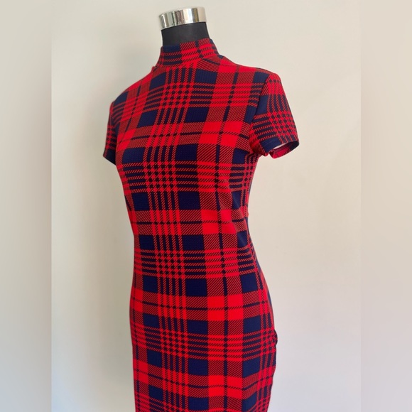 Tartan midi turtle neck dress - Picture 5 of 8